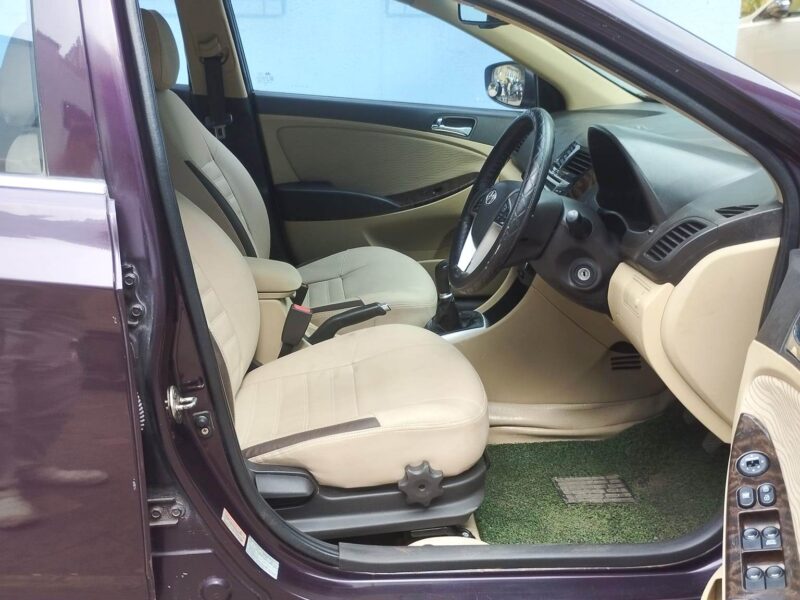 HYUNDAI VERNA