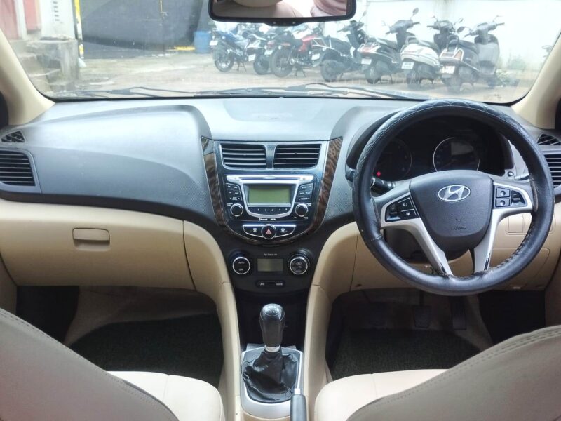 HYUNDAI VERNA