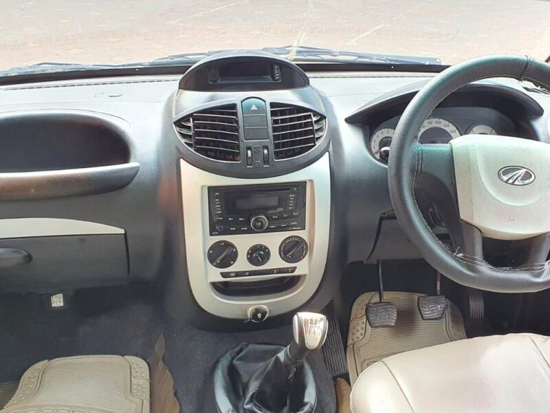 Mahindra Xylo E8 ABS