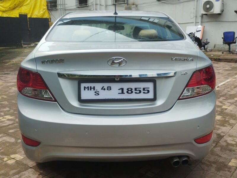 Hyundai Verna 1.6 SX CRDi (O)