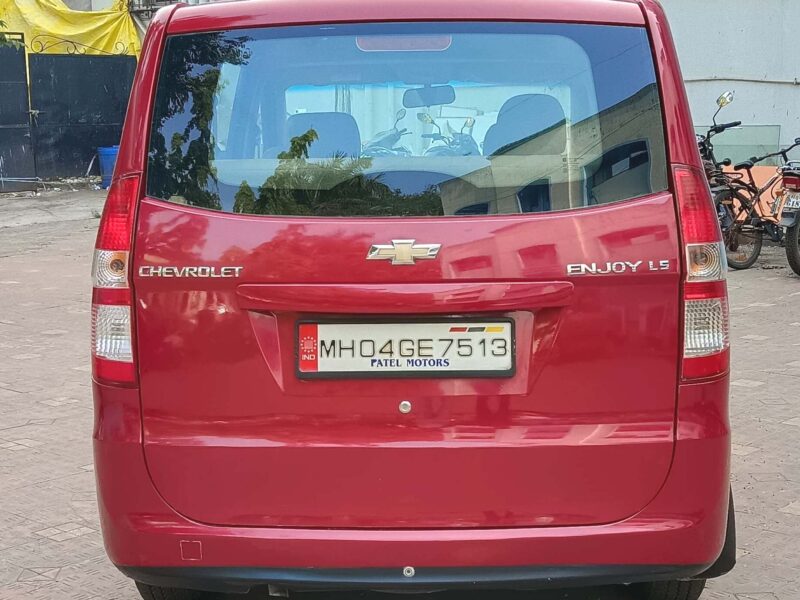 Chevrolet Enjoy Petrol LS 7 Seater