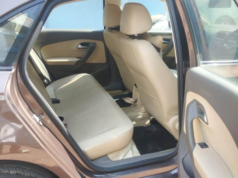 Volkswagen Vento 1.5 TDI Highline AT