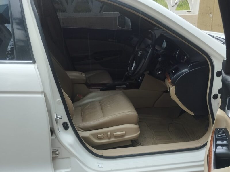 Honda New Accord 2.4 A/T