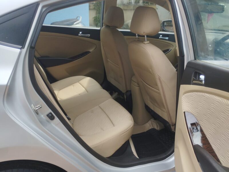 Hyundai Verna 1.6 SX CRDi (O)