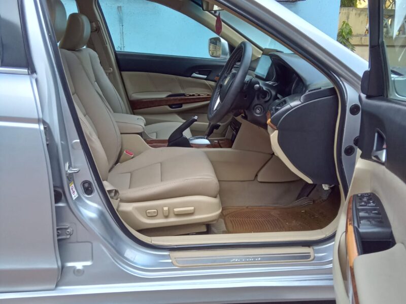 Honda New Accord 2.4 A/T