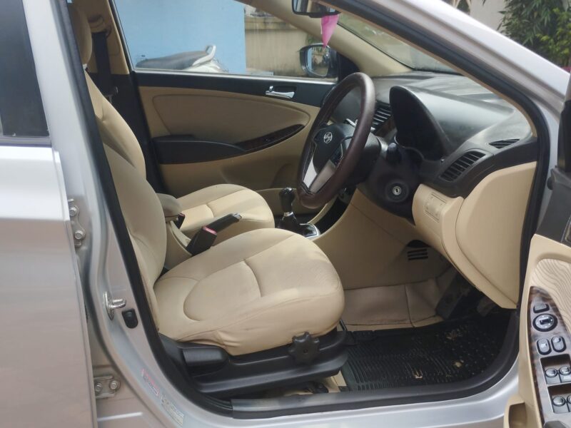Hyundai Verna 1.6 SX CRDi (O)