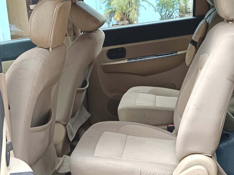 Chevrolet Enjoy Petrol LS 7 Seater