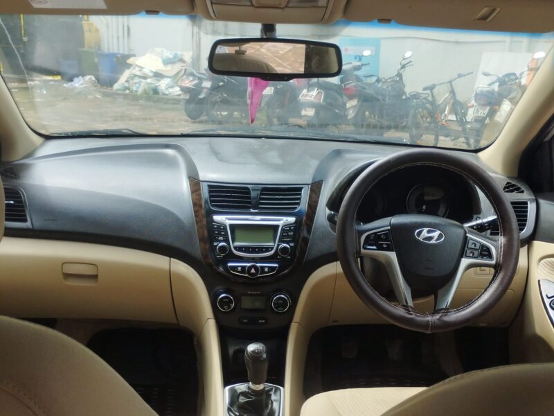 Hyundai Verna 1.6 SX CRDi (O)