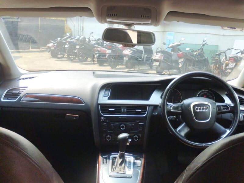 Audi A4 New 2.0 TDI Multitronic