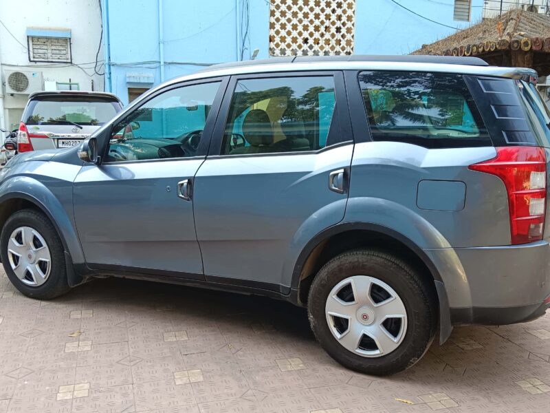 Mahindra Xuv500 W6 2WD