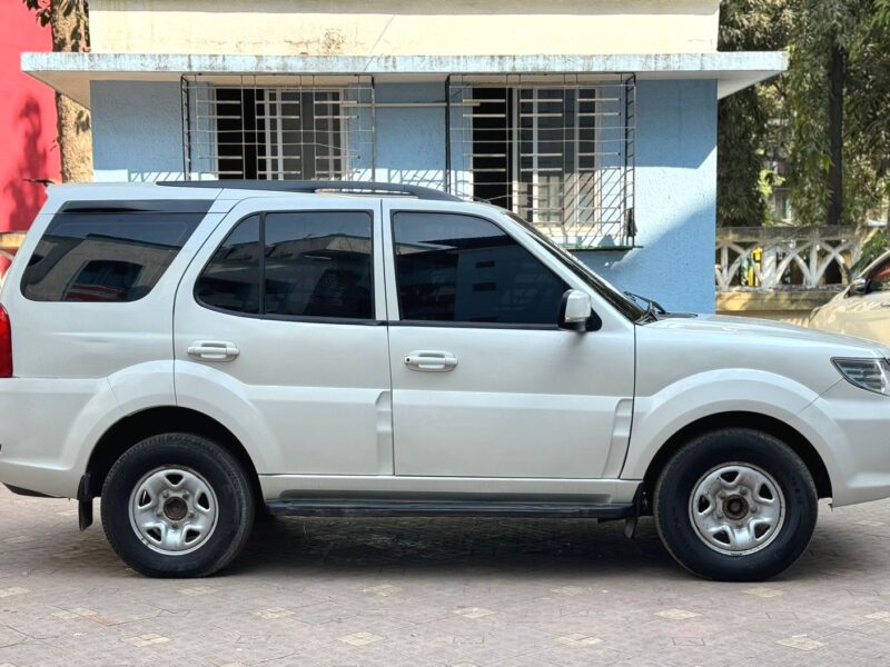 Tata Safari Storme EX