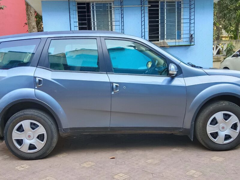Mahindra Xuv500 W6 2WD