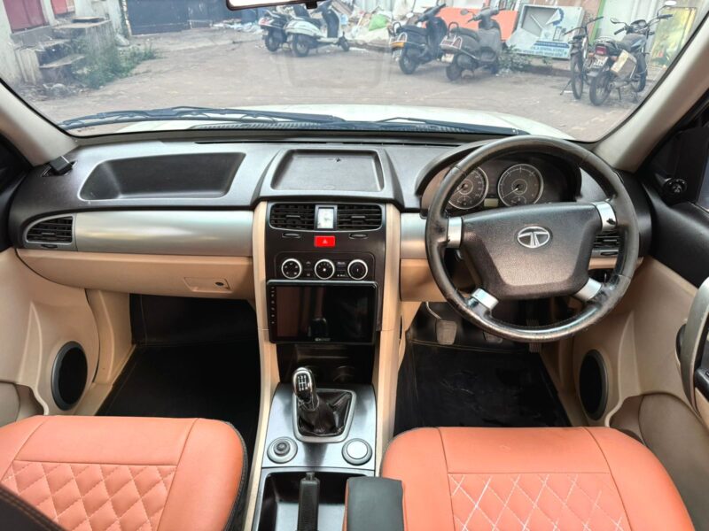 Tata Safari Storme EX