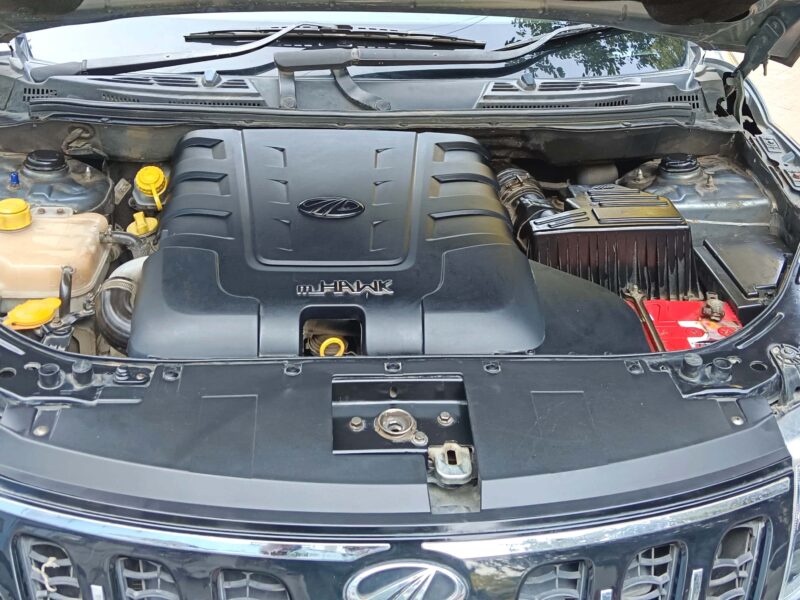 Mahindra Xuv500 W6 2WD